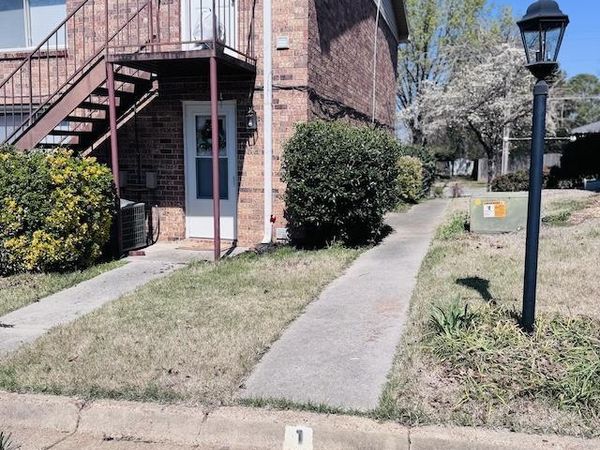 2016 Hobbs Road, Unit 1, Huntsville, AL 35803