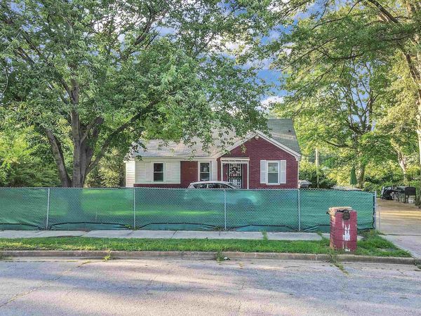 942 N FRAYSER CIR , Memphis, TN 38127