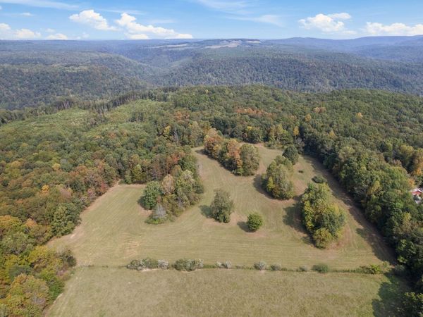 6245 Green Town Rd , Tracy City, TN 37387
