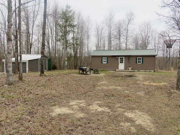 30611 Steel Tram Rdg , Crawford, TN 38554