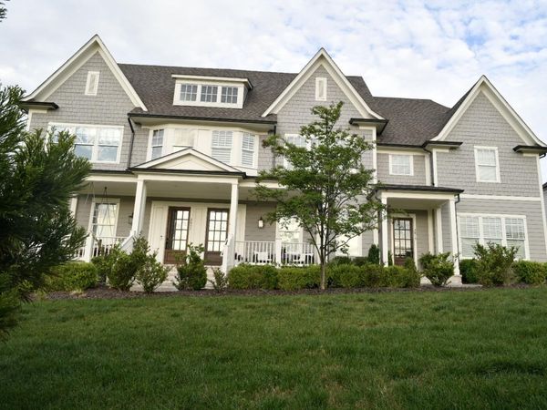 2025 Hollydale Aly , Franklin, TN 37064
