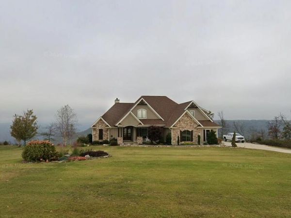 985 Sunset NW, Jasper, TN 37347