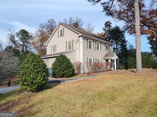 6 Forest Avenue, Elberton, GA 30635