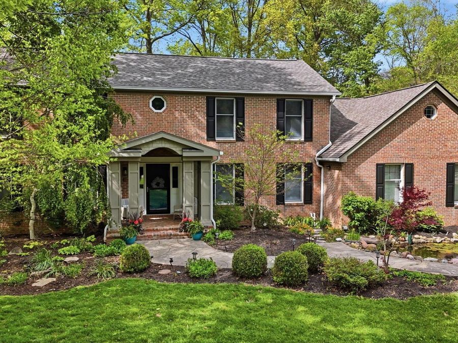 4800 Cascade Drive , Powell, OH 43065 Photo 1