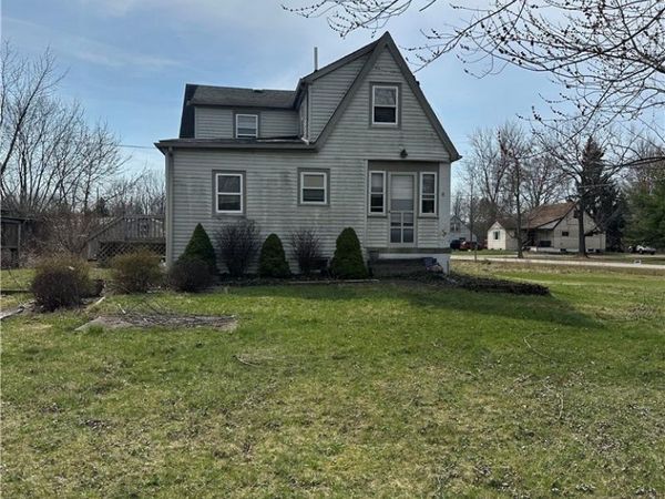 9475 Woodworth Road , North Lima, OH 44452