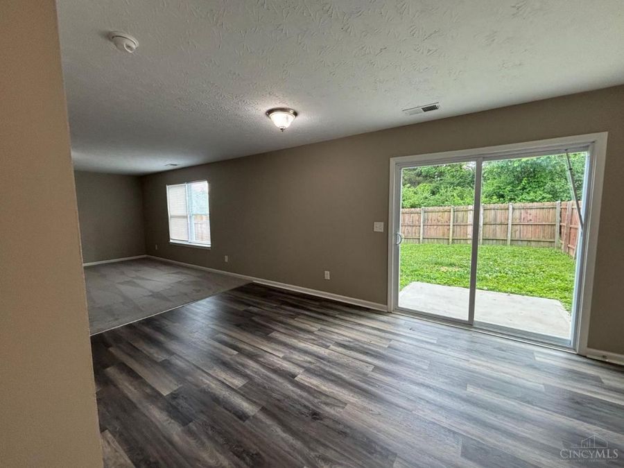 807 Glenway Drive, Hamilton, OH 45013 Photo 4