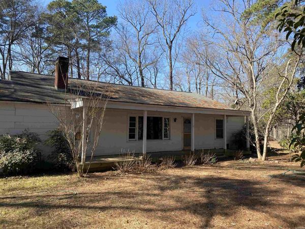 1009 and 1011 Country Club , Arkadelphia, AR 71923