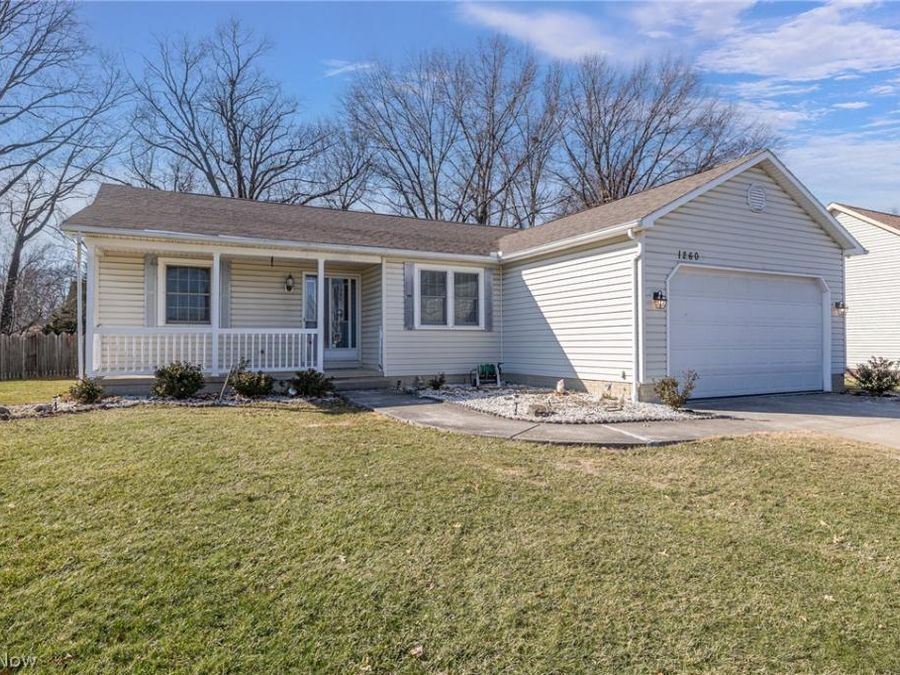 1260 Meadowview Lane , Amherst, OH 44001 Photo 1