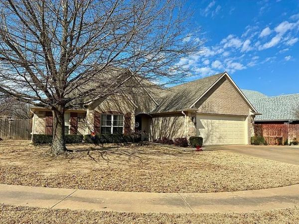 2479 Surtees Place , Fayetteville, AR 72704