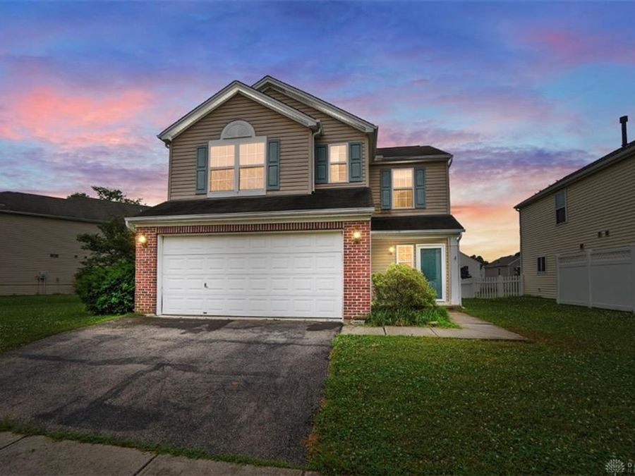 321 Heftner Circle, Maineville, OH 45039 Photo 1