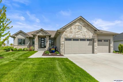 4619 N 192 Avenue, Elkhorn, NE 68022