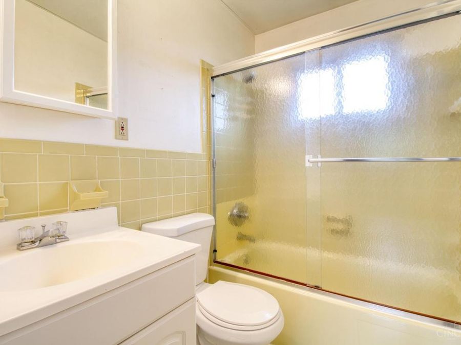 1667 Clemson Circle, Cincinnati, OH 45255 Photo 22