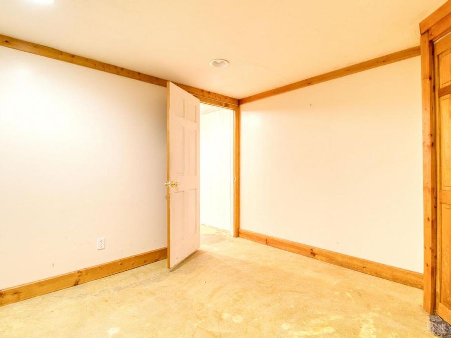 1667 Clemson Circle, Cincinnati, OH 45255 Photo 32