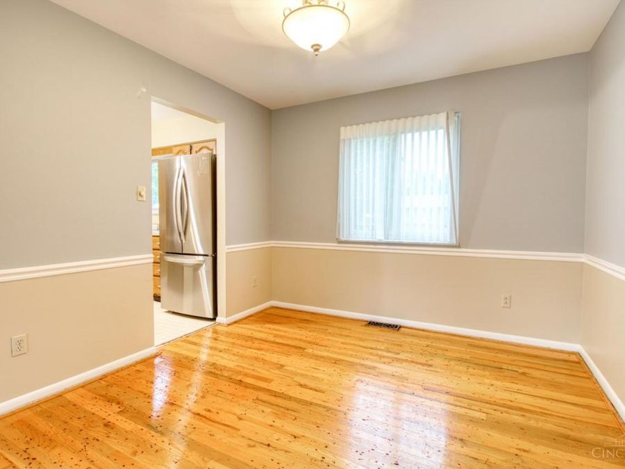 1667 Clemson Circle, Cincinnati, OH 45255 Photo 5