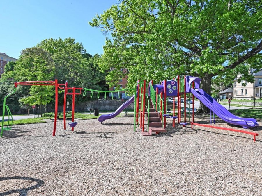 2208 St James Avenue, Cincinnati, OH 45206 Photo 44