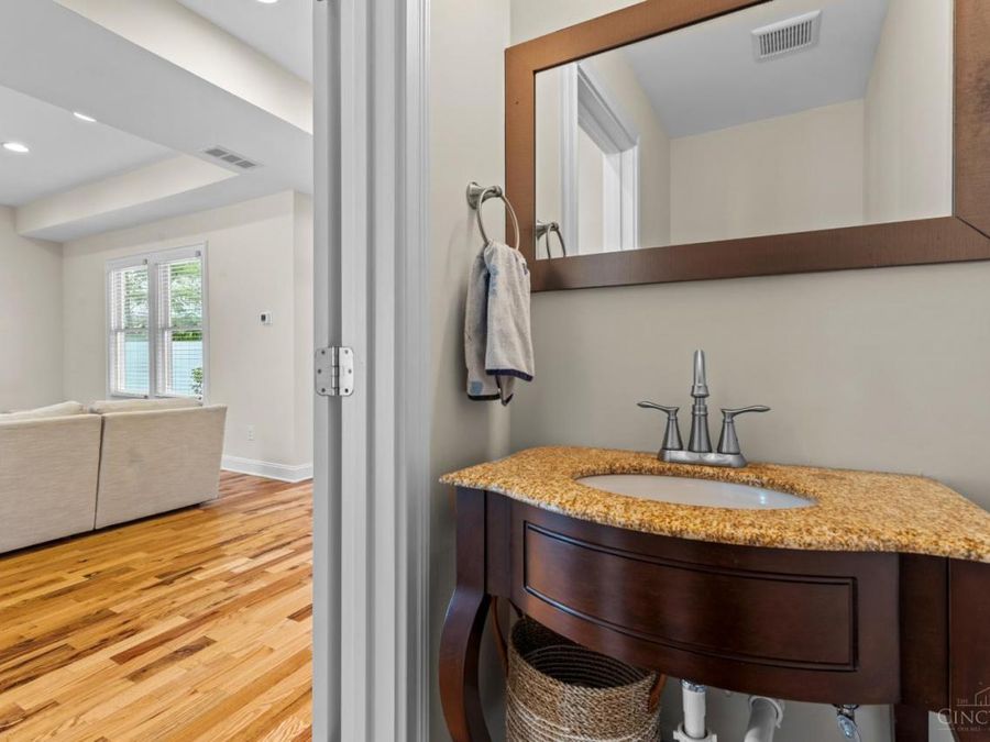 536 Delta Avenue, Cincinnati, OH 45226 Photo 11