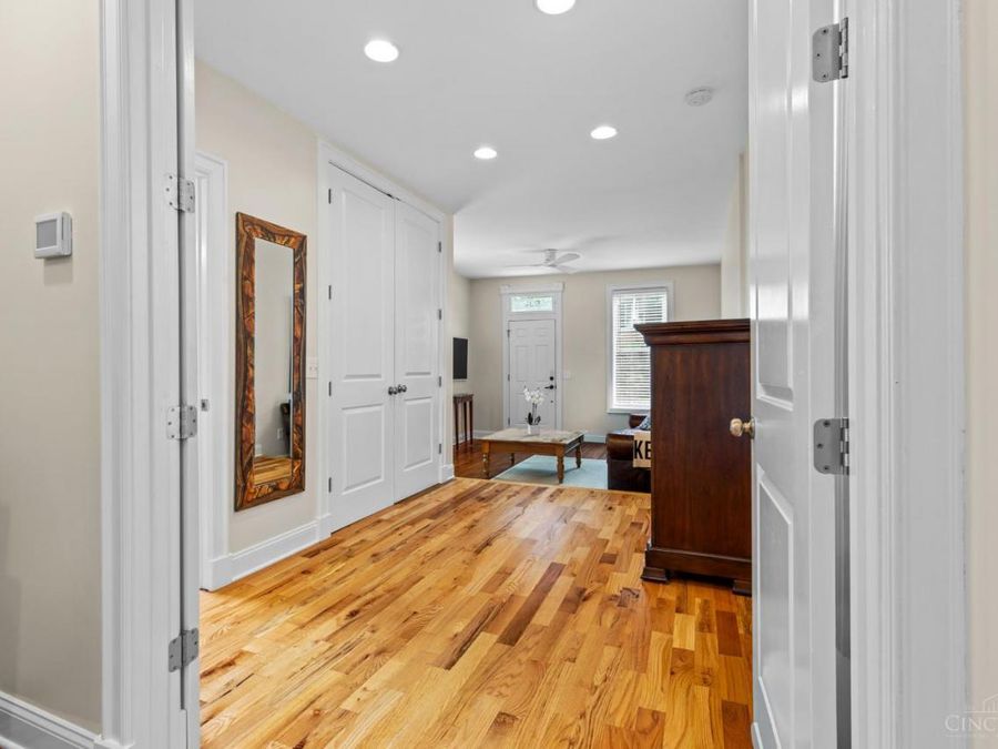 536 Delta Avenue, Cincinnati, OH 45226 Photo 29