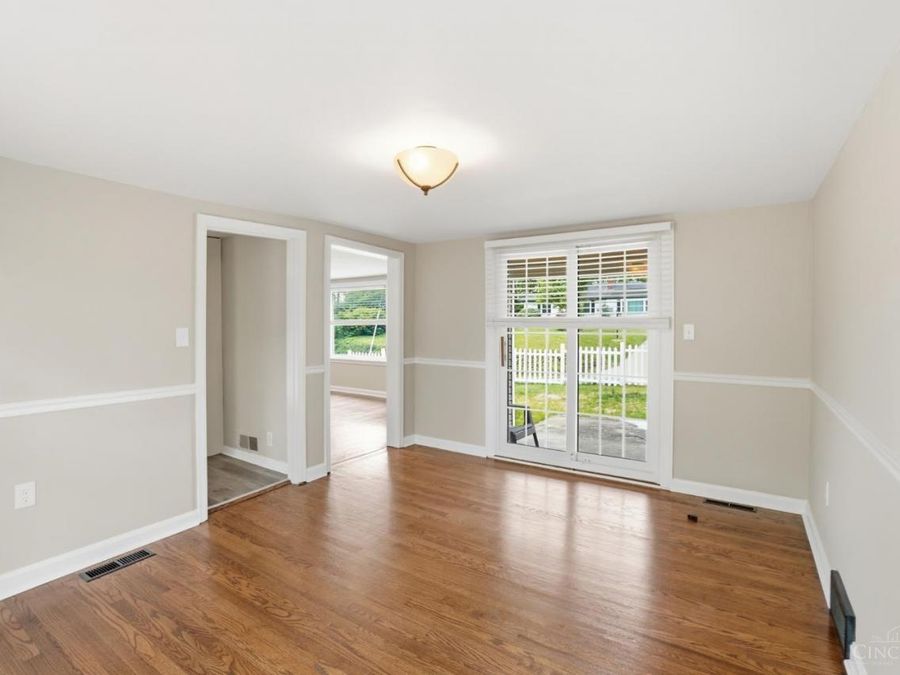 9808 Daly Road, Springfield Township, OH 45231 Photo 16