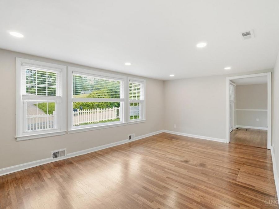 9808 Daly Road, Springfield Township, OH 45231 Photo 5