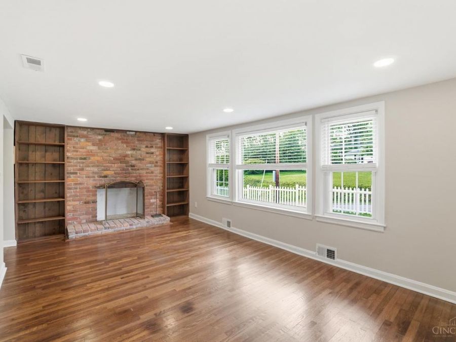 9808 Daly Road, Springfield Township, OH 45231 Photo 7