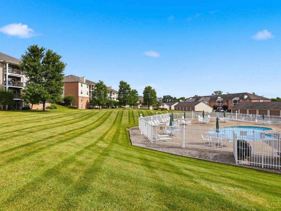 4341 Regency Ridge Court, Unit 304, Green Township, OH 45248 Photo 38