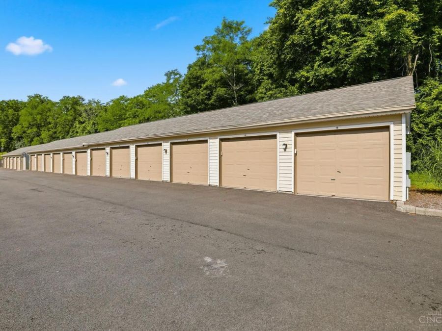 4341 Regency Ridge Court, Unit 304, Green Township, OH 45248 Photo 39