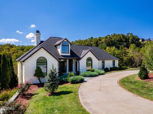225 Bobwhite Tr , Sevierville, TN 37876
