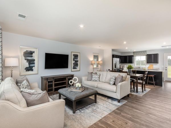 953 Horseshoe Dr , Smyrna, TN 37167