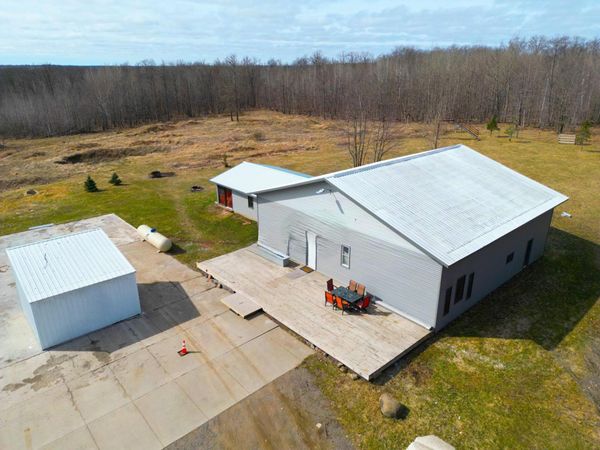 3298 Harbor Street , Isle, MN 56342