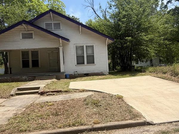719 Plum , Pine Bluff, AR 71603