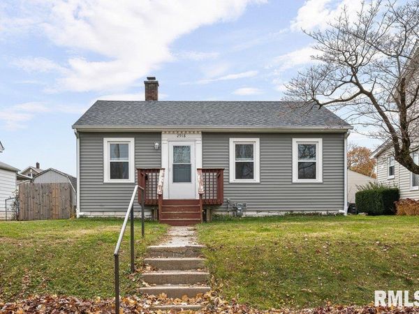 2918 11TH Avenue, Unit B, Moline, IL 00000