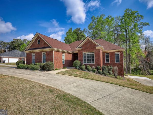 3914 Hershel Drive, Douglasville, GA 30134