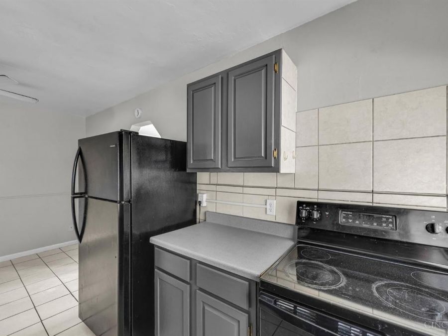 629 Maple Road, Reading, OH 45215 Photo 12