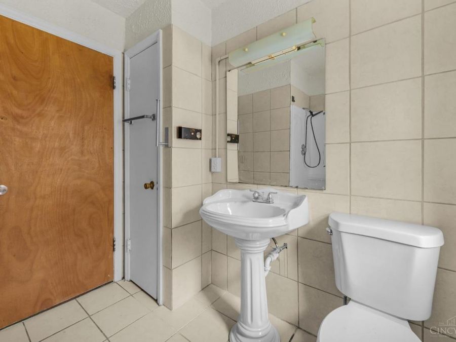 629 Maple Road, Reading, OH 45215 Photo 18