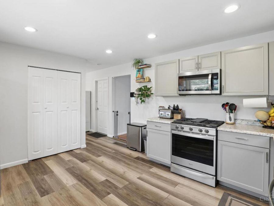 3385 Treasure Court, Cincinnati, OH 45211 Photo 11