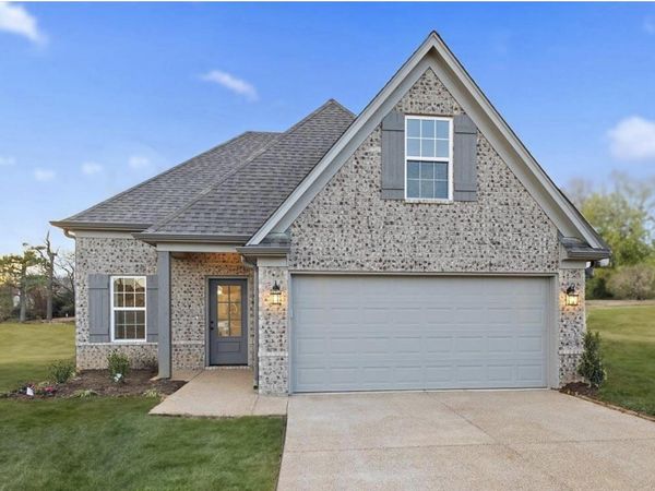 6567 JOHN HAMILTON LN, Olive Branch, MS 38654