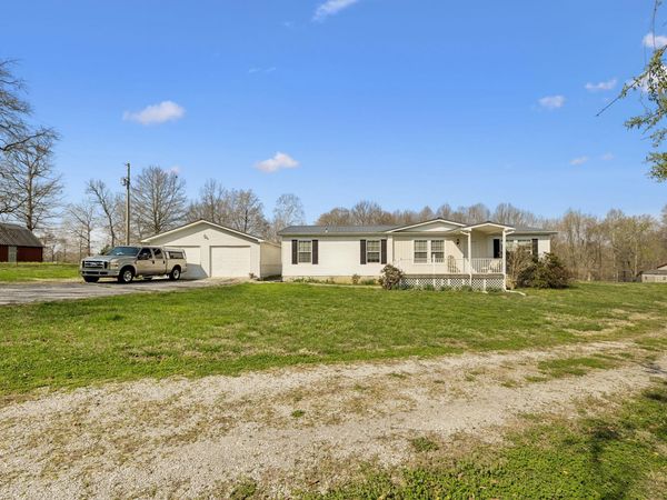 555 Wesley Chapel Rd , Sparta, TN 38583