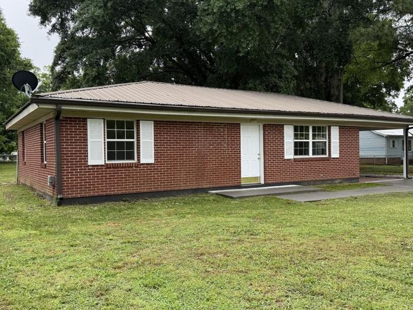 27 McLeod Street, Lyerly, GA 30730