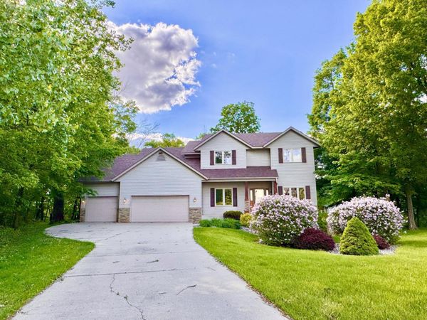 567 Forest Lane , Medford, MN 55049