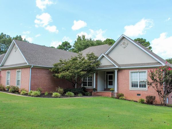 706 Pin Oak , Searcy, AR 72143