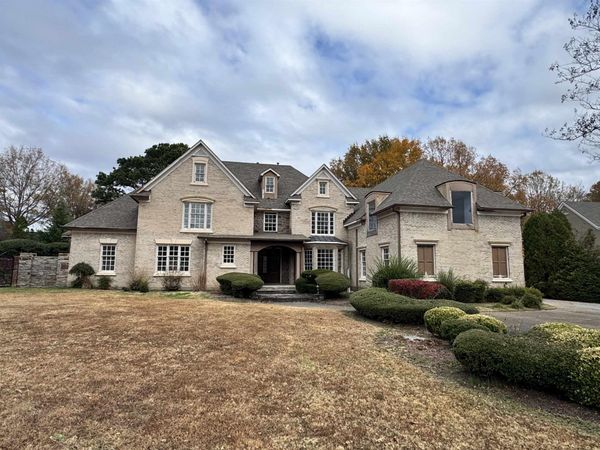8904 BENT GRASS CIR, Memphis, TN 38125