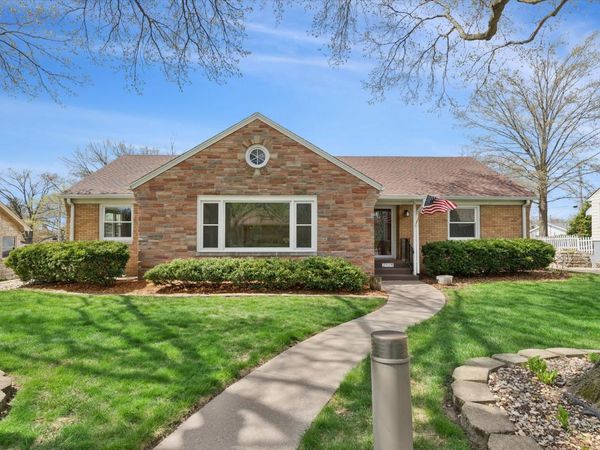 2414 Armil Place, Davenport, IA 52804