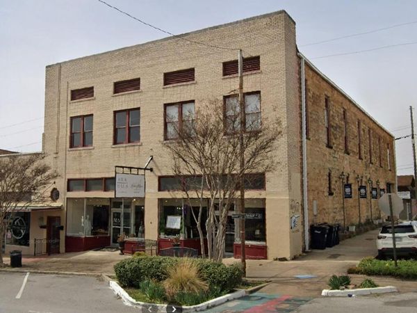 187 E Main Street, Batesville, AR 72501