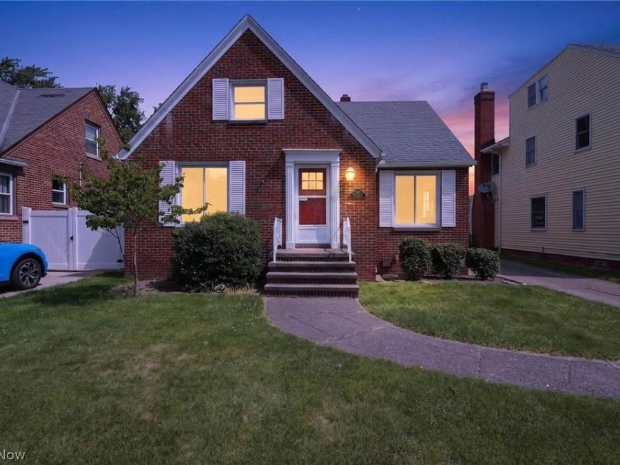 8020 Whitehaven Drive , Parma, OH 44129 Photo 1