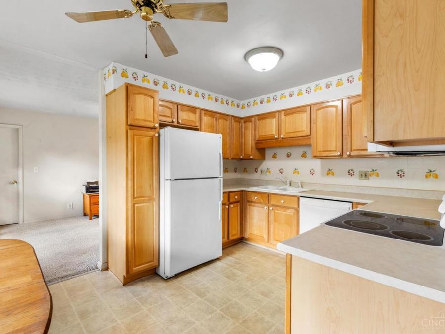 741 Stuart Lane, Union Township, OH 45245 Photo 10
