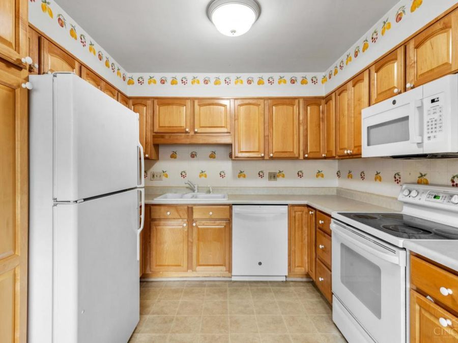 741 Stuart Lane, Union Township, OH 45245 Photo 9