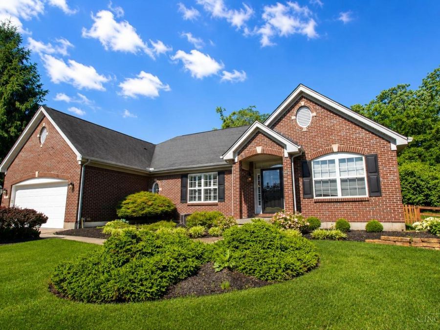 8 Belmont Lane, Monroe, OH 45050 Photo 1