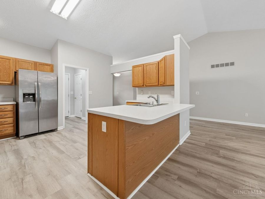 300 Sackett Drive, Monroe, OH 45050 Photo 13