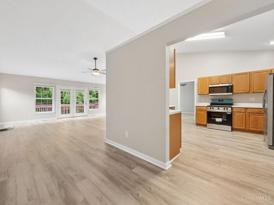 300 Sackett Drive, Monroe, OH 45050 Photo 15