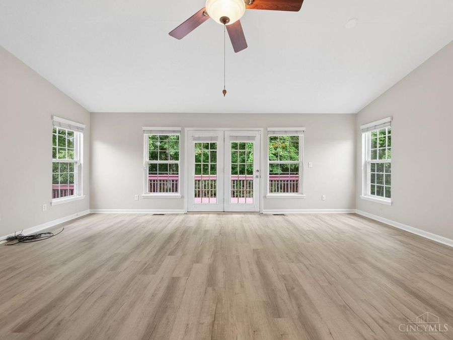 300 Sackett Drive, Monroe, OH 45050 Photo 6